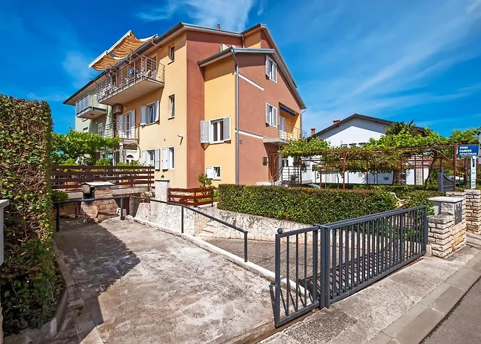 아파트 Klara 로비니